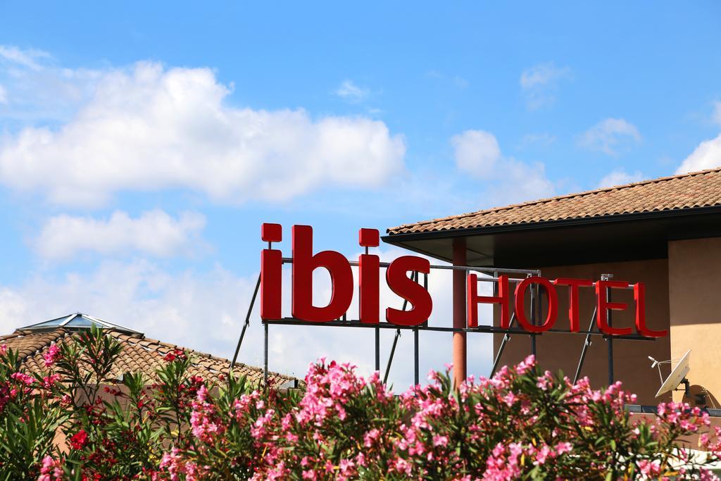 Ibis Aubenas Hotel Eksteriør billede